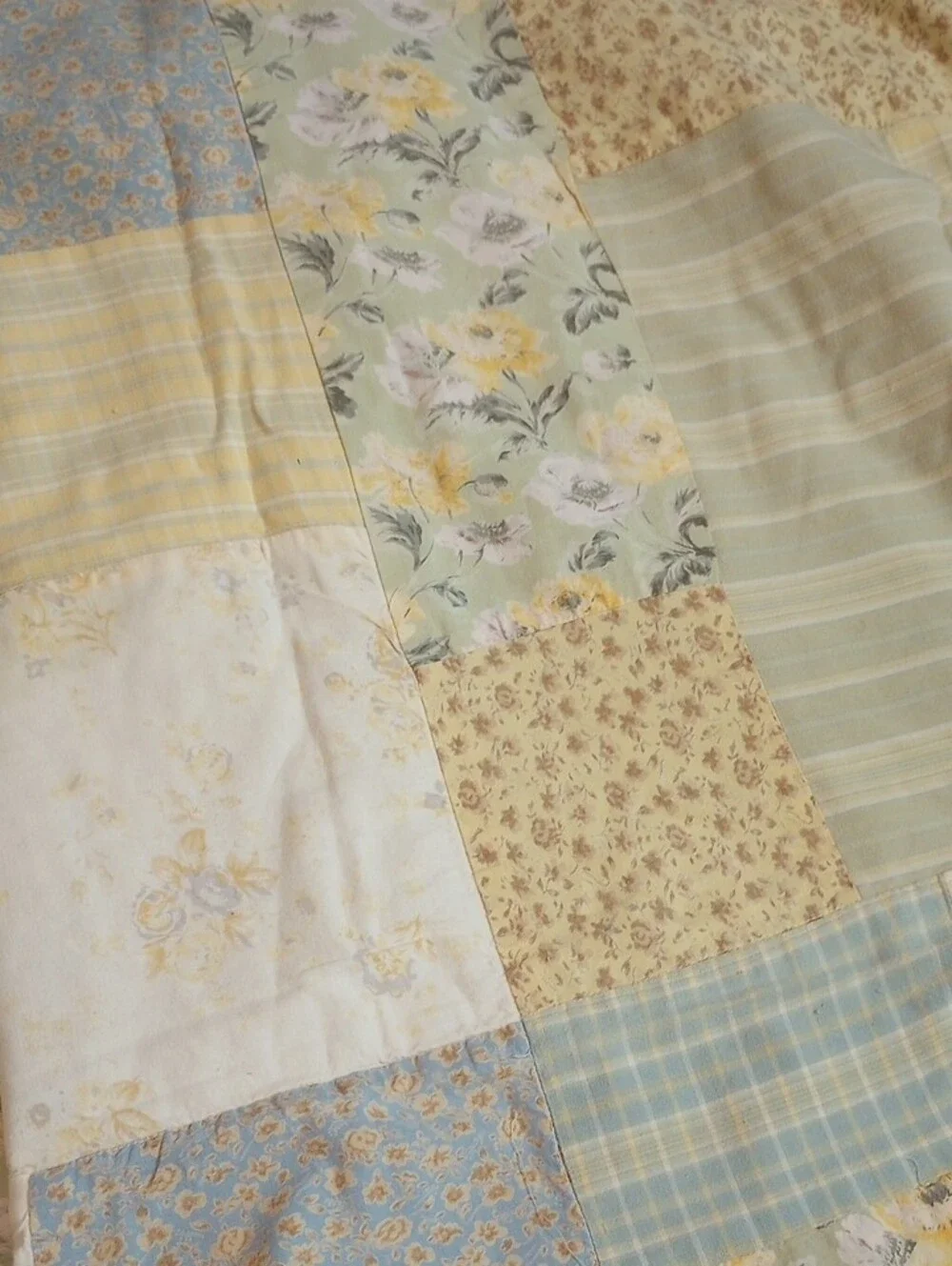 April Cornell  2000 Yellow Floral Pillow Shams and Quilted Blanket Vintage